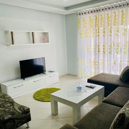 Downtown Apartment Fier Ngoại thất bức ảnh