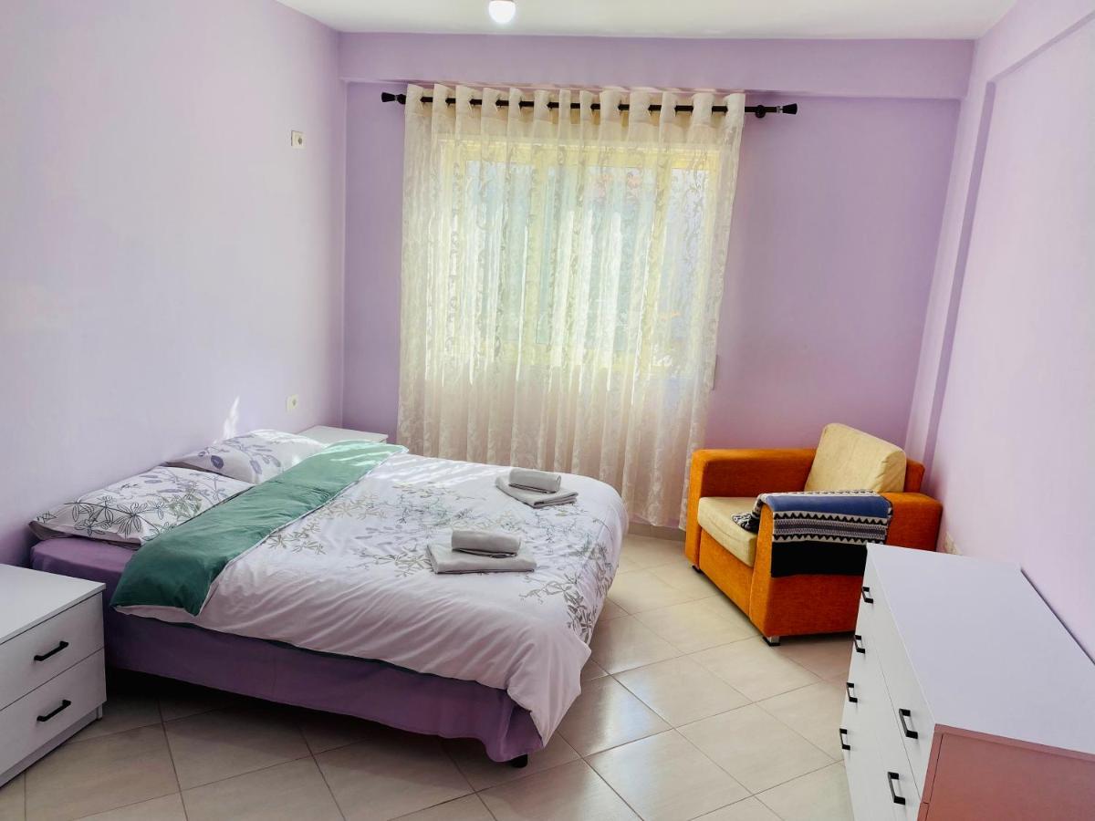 Downtown Apartment Fier Ngoại thất bức ảnh